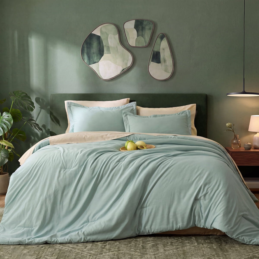 U by Bedsure queen comforter set in sage green, 7 pieces